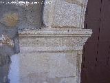 Iglesia de San Benito. Ménsula decorada