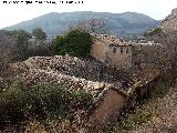 Casería de la Peña. Con Jabalcuz al fondo