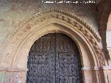 Iglesia de Santa María del Collado. Portada