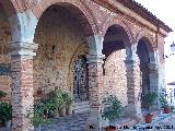 Iglesia de Santa María del Collado. Soportales