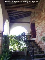 Iglesia de Santa María del Collado. Entrada a la Torre Camarín