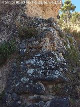 Muralla ibero romana del Cerro de Santa Catalina. Base de torreón ibero romano
