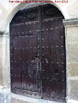 Casa de la Calle San Jorge nº 16. Puerta de clavazón