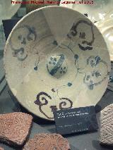 Cerámica Nazarita. Plato 2ª mitad siglo XIV. Museo de la Ciudad - Alcalá la Real
