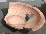 Cerámica Ibera. Plato a torno decorado de filiación fenicia siglo VII a.C. Museo Ibero