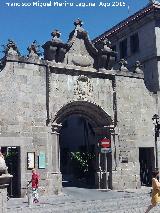 Palacio del Rey Niño. Puerta original