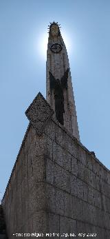Virgen Monumental del Santuario. 