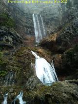 Nacimiento del Río Mundo. 