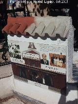 Edificio de la Residencia de ancianos San José de la Montaña. Monumento del Parque Miguel Pérez Luque