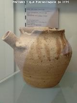 Estrecho de la Encarnación. Jarro con pico vertedor siglos XI-XII. Museo de Santa Clara - Murcia