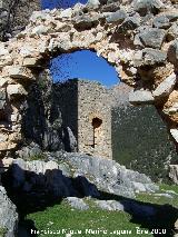 Castillo de Otiñar. Habitáculo del Alcazarejo. Torreón de entrada desde el habitáculo