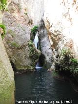 Cañón del Río Tíscar. Cascada