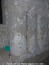 Ermita de San Torcuato. Columna tallada