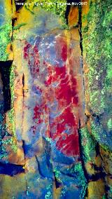 Pinturas rupestres del Arroyo del Chortal I. Tratada con Dstretch
