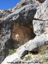 Pinturas rupestres de la Cueva de las Frías. Cueva