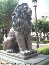 Monumento a los Marqueses de Linares. León