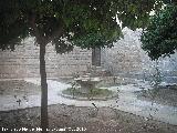 Hospital de Santiago. Patio Pequeño. 