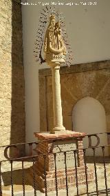 Monumento a la Virgen de la Consolación. 
