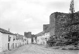 Puerta del Losal. Foto antigua de Don Manuel Gómez Moreno
