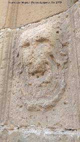 Iglesia de San Lorenzo. Le�n de la portada