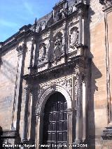 Colegiata de Santa María de los Reales Alcázares. Portada de La Consolada