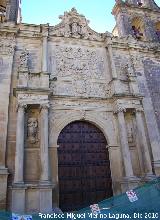 Colegiata de Santa María de los Reales Alcázares. Fachada