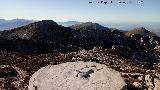 Vértice geodésico del Mágina. Vistas de Peña Jaén, Almadén y el Ponce