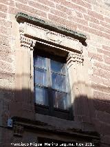 Iglesia de San Miguel Arcángel. Ventana lateral