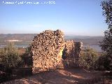 Castillo de Vilches. Restos un torreón rectangular