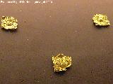 Oppidum de Giribaile. Plaquitas de oro ibéricas procedentes posiblemente de una diadema. Finales siglo VII a.C. Museo Provincial
