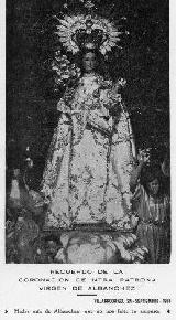 Iglesia de San Bartolomé. Foto antigua. Coronación de la Virgen