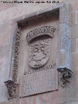 Catedral Nueva. Fachada Principal. Escudo