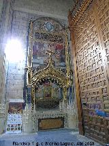 Catedral Nueva. Capilla de Diego de Neyla. Sepulcro del cannigo Diego de Neyla