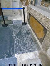 Catedral Nueva. Capilla de Diego de Neyla. Sepulcro