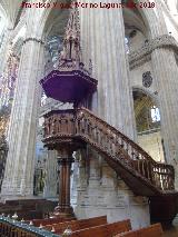 Catedral Nueva. Crucero. Púlpito
