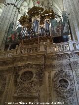 Catedral Nueva. Órgano de la Epístola. 