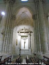 Catedral Vieja. Nave de la Epístola. Cristo Crucificado