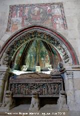 Catedral Vieja. Crucero Sur. Sepulcro