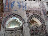 Catedral Vieja. Crucero Sur. Pinturas murales y sepulcros