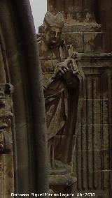 La Clerecía. Estatua