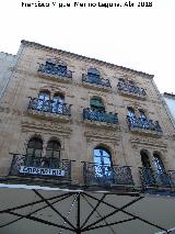 Casa de la Ra Mayor n 16. 