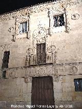 Casa de las Muertes. Fachada