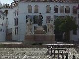 Monumento a Manolete. 