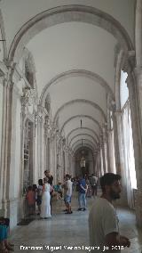 Palacio Real. Patio Central. Galería Alta