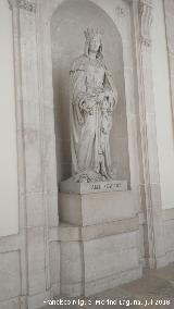Palacio Real. Capilla Real. Estatua de Isabel la Católica