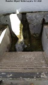 Lavadero de la Fuente Hondera. Pila de lavar