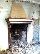 Casería del Molino Bajo. Chimenea