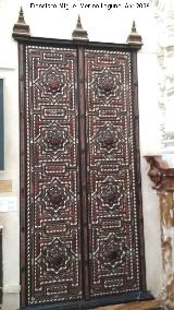 Monasterio de la Cartuja. Sacristía. Puerta de taracea