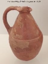 Enócoe. De boca triolobulada 660-650 a.C. Necrópolis de Laurita - Almuñécar. Museo Arqueológico de Granada