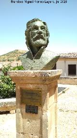 Busto de Andrés de Vandelvira. 